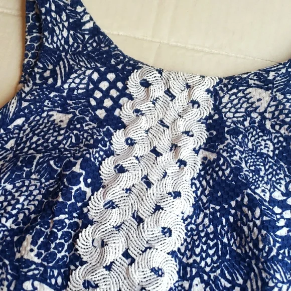 Lilly Pulitzer dress - Picture 2 of 6